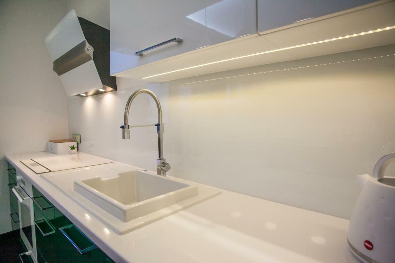 Royal Apartment In City Centre Сувалки Экстерьер фото